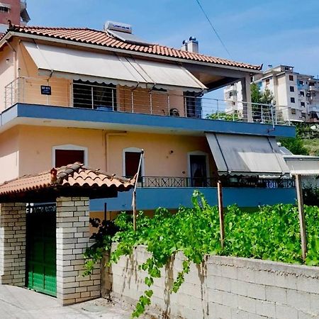 George 1 Gjirokastër Exterior foto